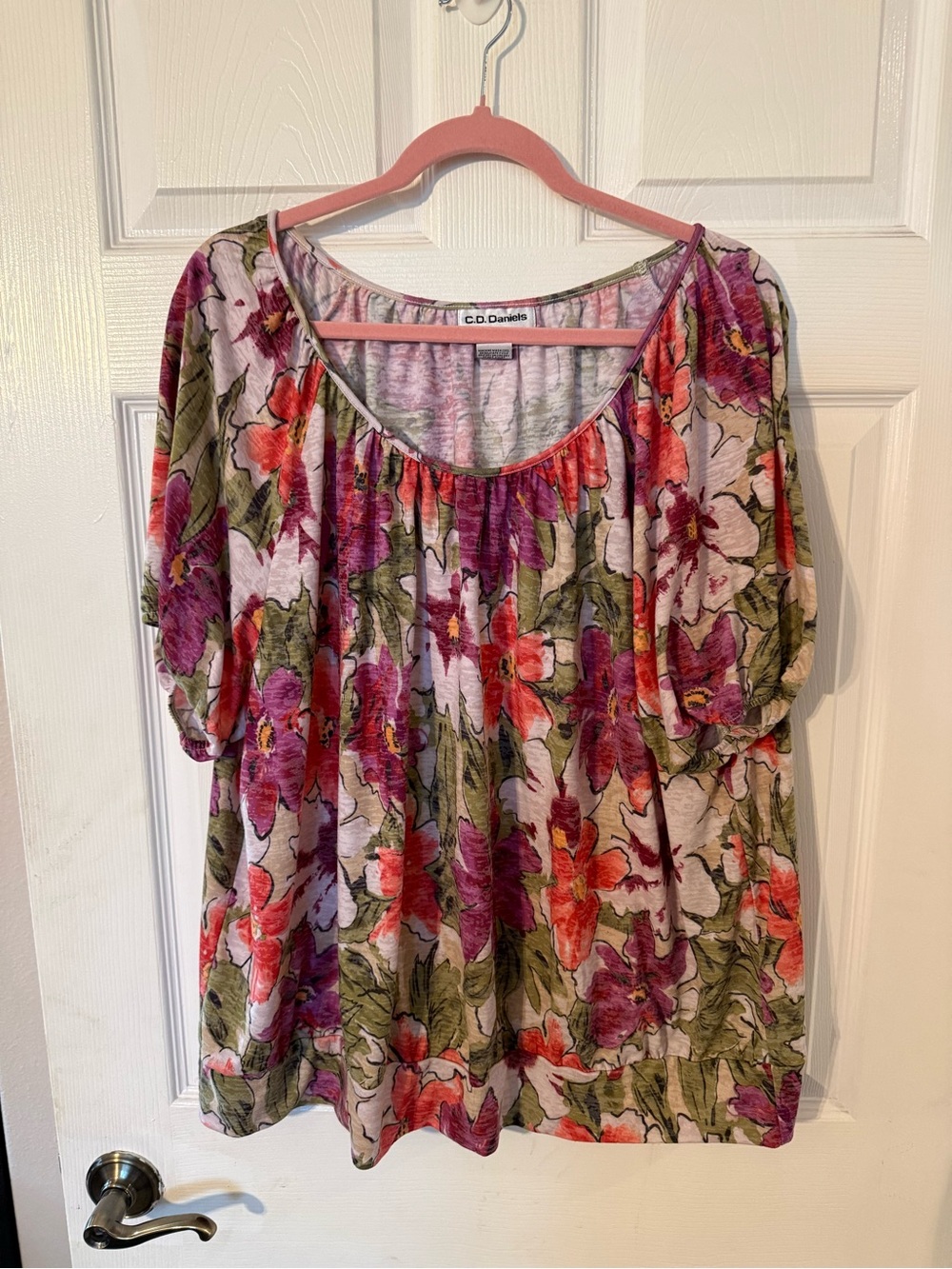 Ladies C. D. Daniels Floral Puff-Sleeve Blouse inv# 262